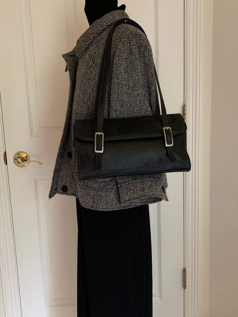 Y2K Black Leather Baguette Shoulder Purse
